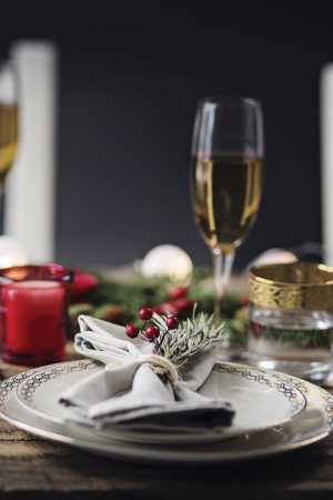 Christmas during COVID: laying the table nicely