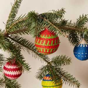 Delicious Christmas gift ideas | Jipi Baubles