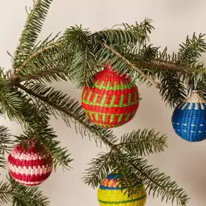 Delicious Christmas gift ideas | Jipi Baubles