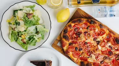 Valentine's Day 2021 | Romantic Food and drink delivery ideas | Dinner from The Parlour