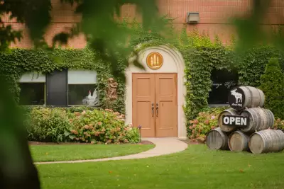 Foreign Affair wines | Foreign Affair Winery