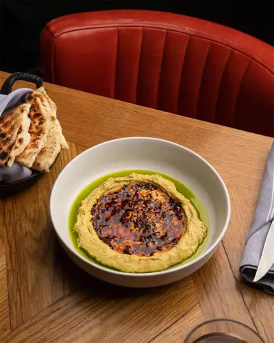Baro toronto | Charred jalape&ntilde;o hummus