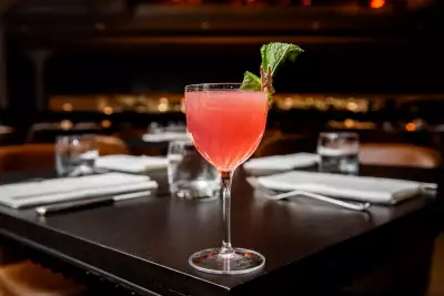 Aera restaurant | The Amelia cocktail with vodka, st-germain liqueur, blackberry, lemon and mint