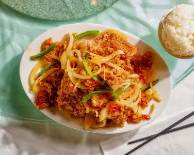 Rol San restaurant Toronto | Crispy beef in ginger spicy honey sauce