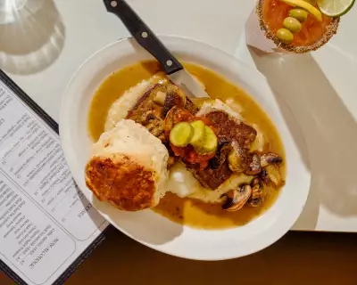 White Lily Diner's Meatloaf Dinner