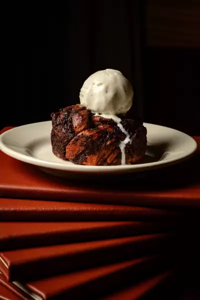 Linny's | The babka chocolate dessert at Linny's on Ossington