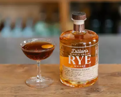 Canadian whisky | Dillon’s Rye Whisky with a manhattan cocktail Canadian whisky | Dillon’s Rye Whisky with a manhattan cocktail