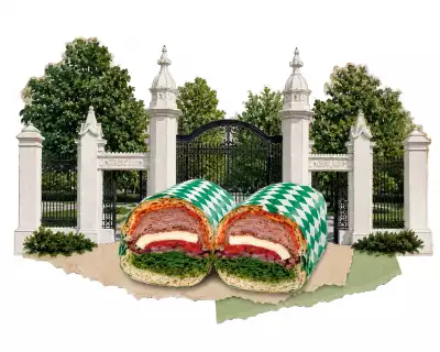 Toronto foodie bucket list | Lambo&rsquo;s sammie at Trinity Bellwoods