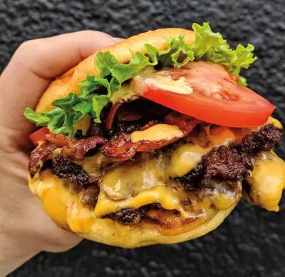 Toronto foodie bucket list | A smash burger from Rudy