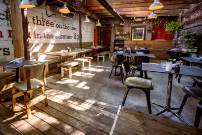 Best patios in Toronto | The twinkling garden oasis on the back patio at Union on Ossington Avenue Best patios in Toronto | The twinkling garden oasis on the back patio at Union on Ossington Avenue