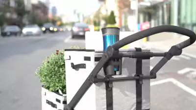 A VOOMcart full of groceries