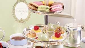 Afternoon tea and high tea in Toronto | Ladurée afternoon tea service Afternoon tea and high tea in Toronto | Ladurée afternoon tea service