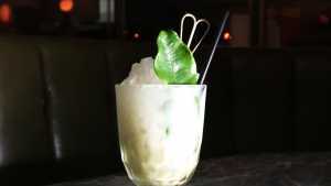 Christmas cocktails and winter drinks to make this season | Minor Swing cocktail from The Cloak Bar in Toronto Christmas cocktails and winter drinks to make this season | Minor Swing cocktail from The Cloak Bar in Toronto