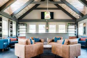Domaine Queylus | The charming tasting room inside Domaine Queylus Domaine Queylus | The charming tasting room inside Domaine Queylus