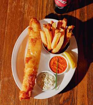 The Oxley in Yorkville | Fish & Chips The Oxley in Yorkville | Fish & Chips