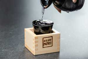 Hello Nori the Handroll Bar, Toronto | A sake pour at Hello Nori Hello Nori the Handroll Bar, Toronto | A sake pour at Hello Nori