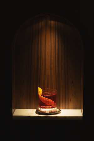 Florin Toronto | A negroni at Florin in the Financial District Florin Toronto | A negroni at Florin in the Financial District