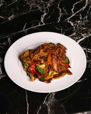 Winterlicious Toronto menus | A dish at Honey Chinese