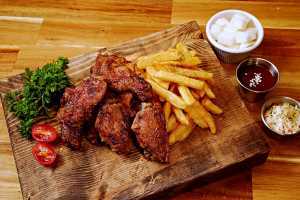 Toronto takeout and wine pairings | Fried Chicken