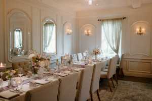Best wedding venue restaurants in Toronto | A wedding table spread inside Auberge du Pommier Best wedding venue restaurants in Toronto | A wedding table spread inside Auberge du Pommier