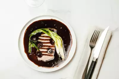 Henry's wine bar | Dry-aged duck with cherries
