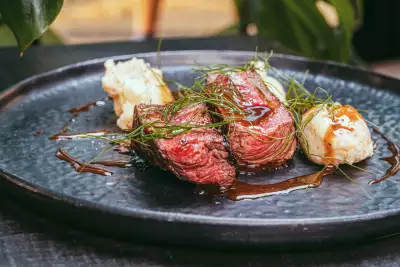 Best Italian restaurants in Toronto | Steak at Stevlio in Toronto