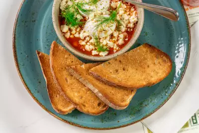 Pasture-raised eggs | Shakshuka at OEB Breakfast Co.