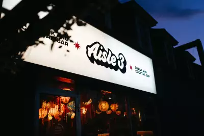 Outside Aisle 3 Bar
