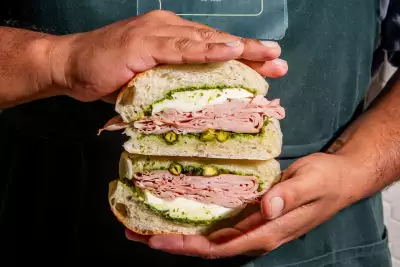 Toronto sandwiches | A sandwich at Leslie’s Sandwich Room