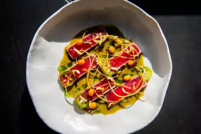 Summerlicious Toronto | Tuna Tataki dish on the menu at Aera for Summerlicious Toronto