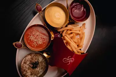 Powder Room's champagne frites