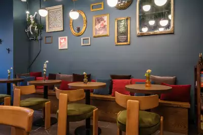 Best caf&eacute;s and coffee shops in Toronto | Seating inside Understory Cafe
