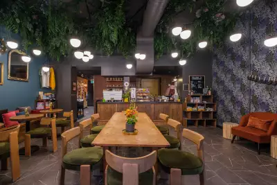 Best caf&eacute;s and coffee shops in Toronto | Inside Understory Cafe
