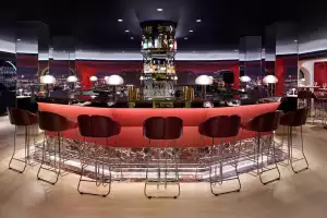Restaurants with art | The bar at Sofia