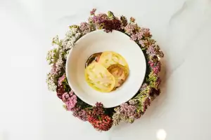 Henry's wine bar | A tomato small plate