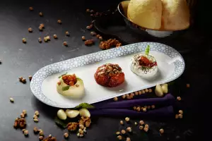 Best downtown Toronto restaurants | A trio of dips at Laylak