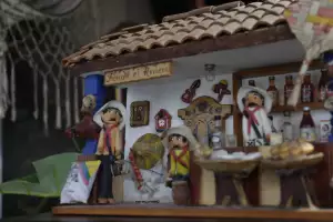 Markham restaurants | Figurines inside The Toston