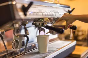 Farm-to-table dining in Qu&eacute;bec: A coffee machine at Domaine des 15 Lots in Montr&eacute;al