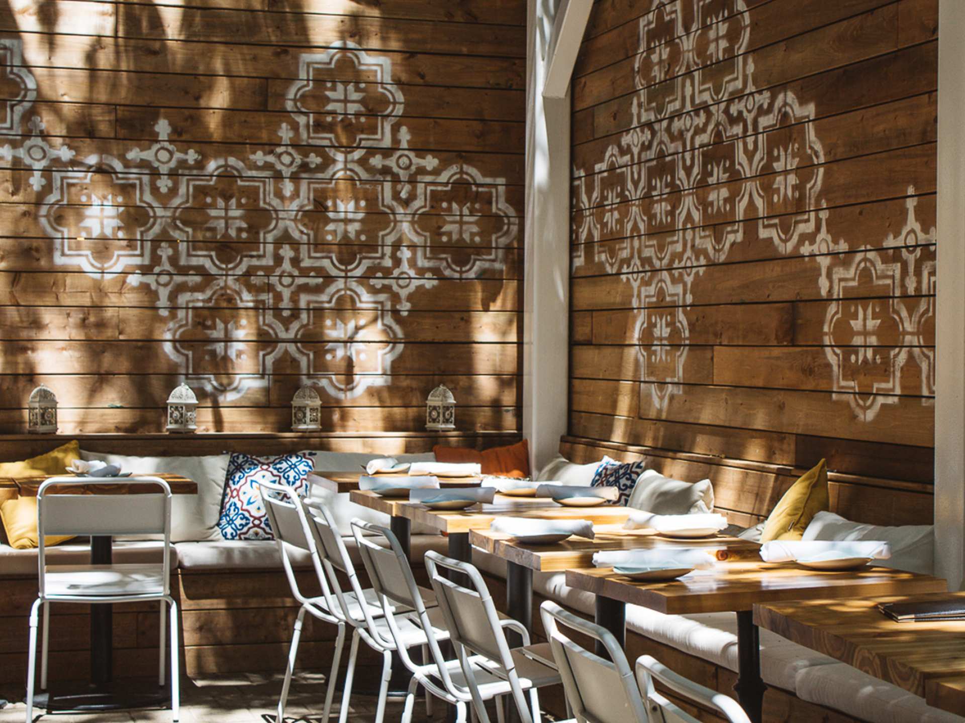 Best restaurants in Yorkville | Patio at Bar Reyna