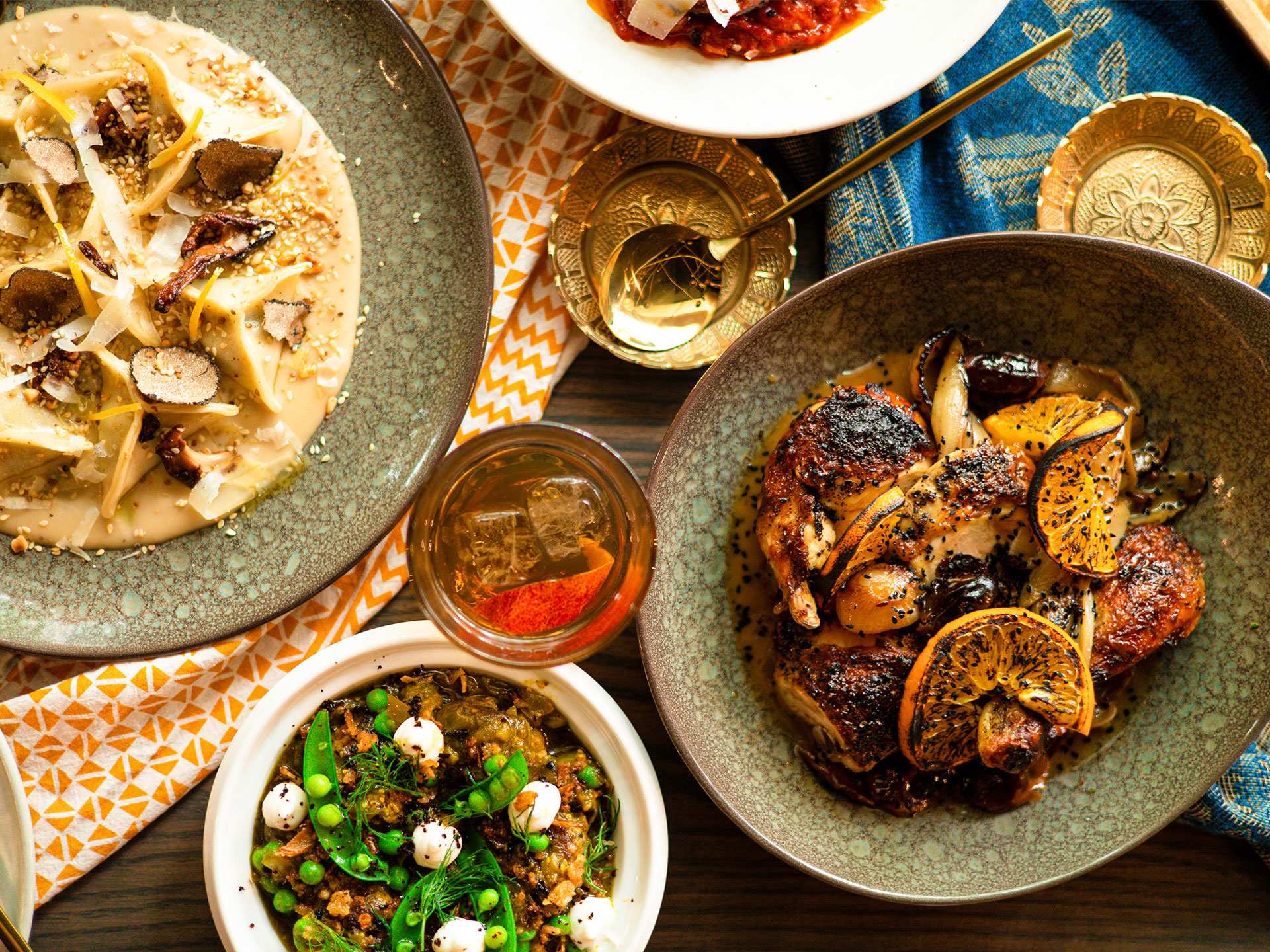 Best restaurants and bars around King West | Colourful dishes at Shook