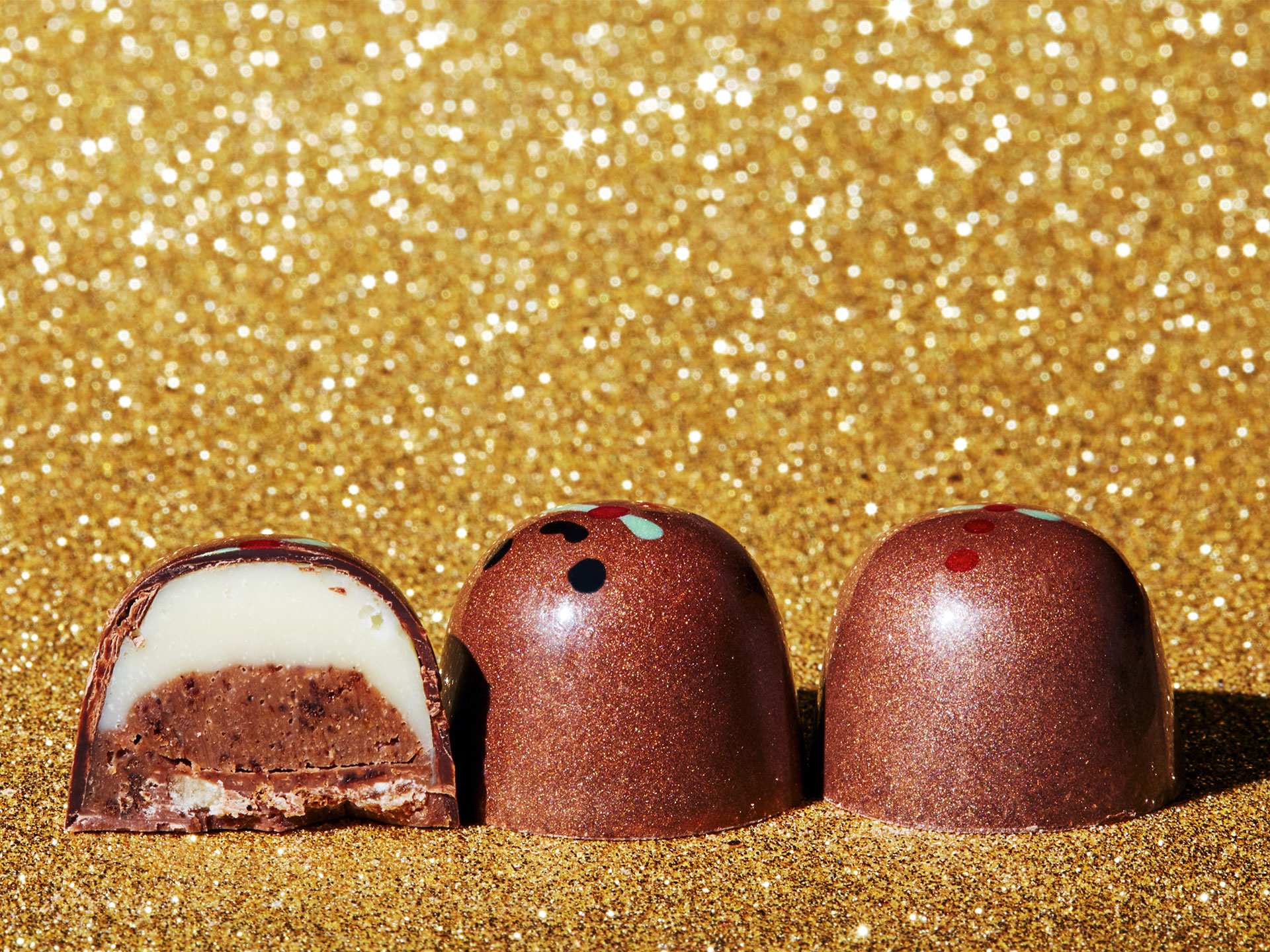 How chocolate is made | Gingerbread men holiday chocolates from Chocolat de Kat