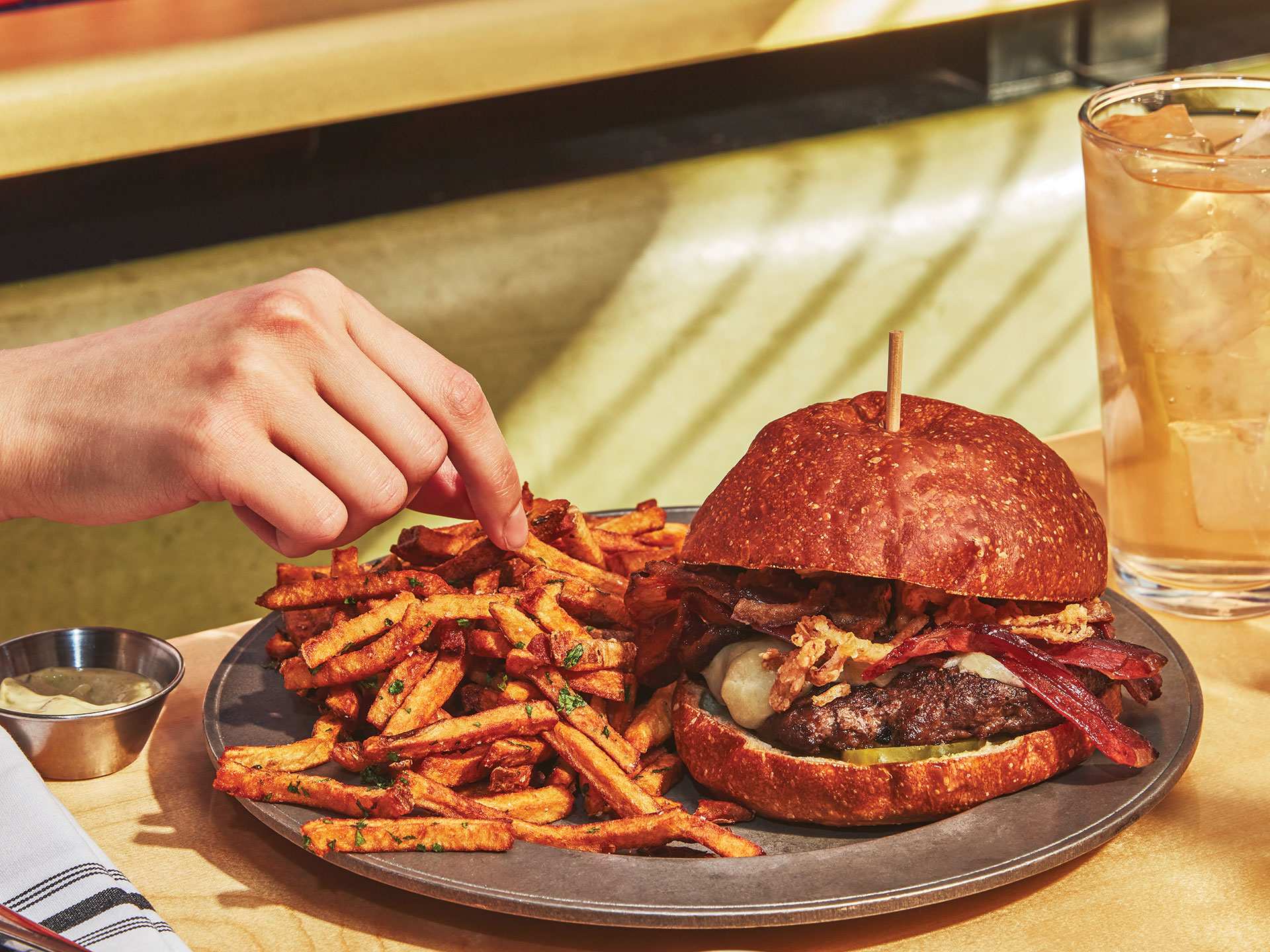 Toronto's best burgers | The Drake burger Toronto's best burgers | The Drake burger