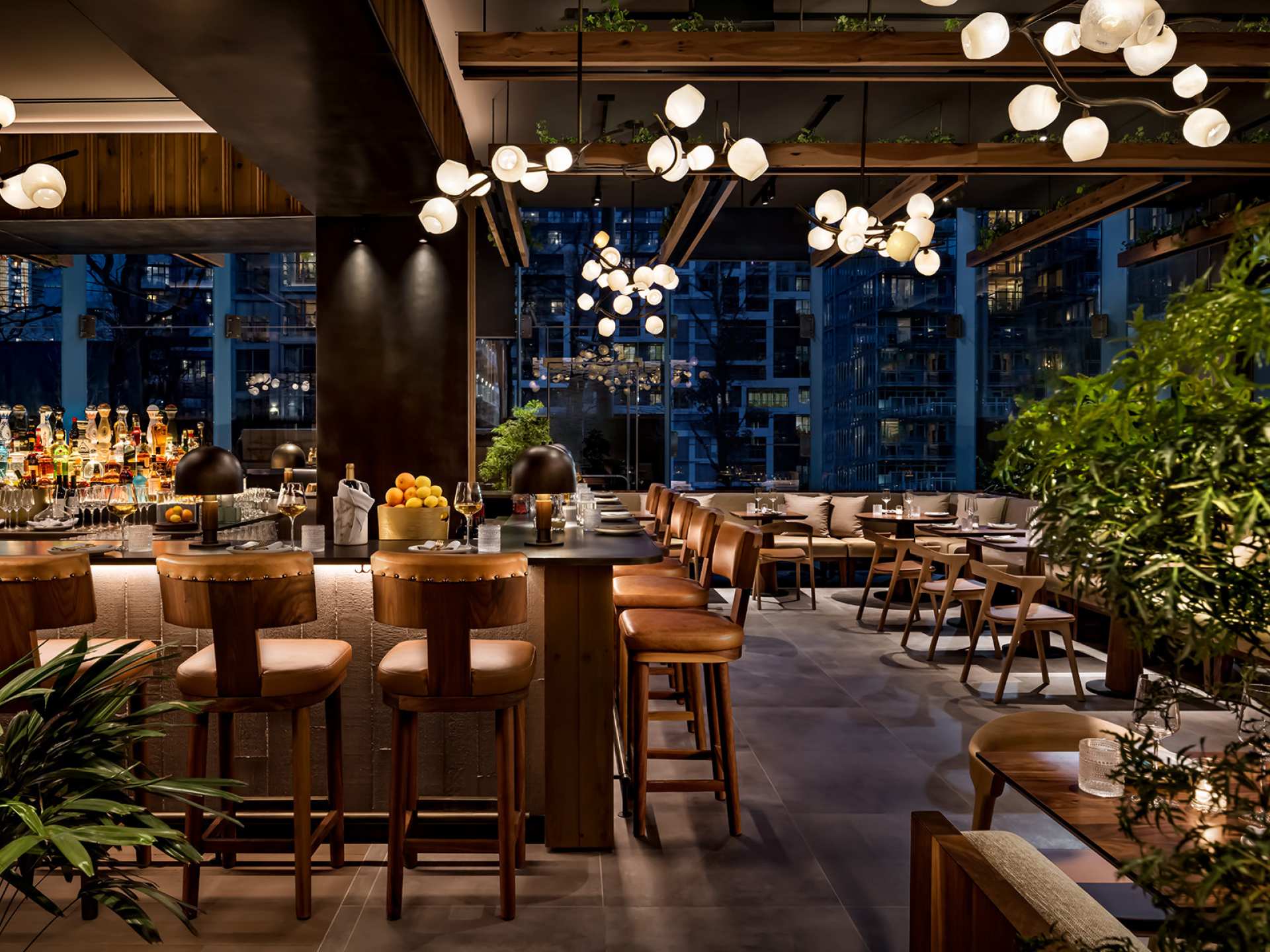 Happy Hours Toronto | The dining room and bar at Casa Madera restaurant