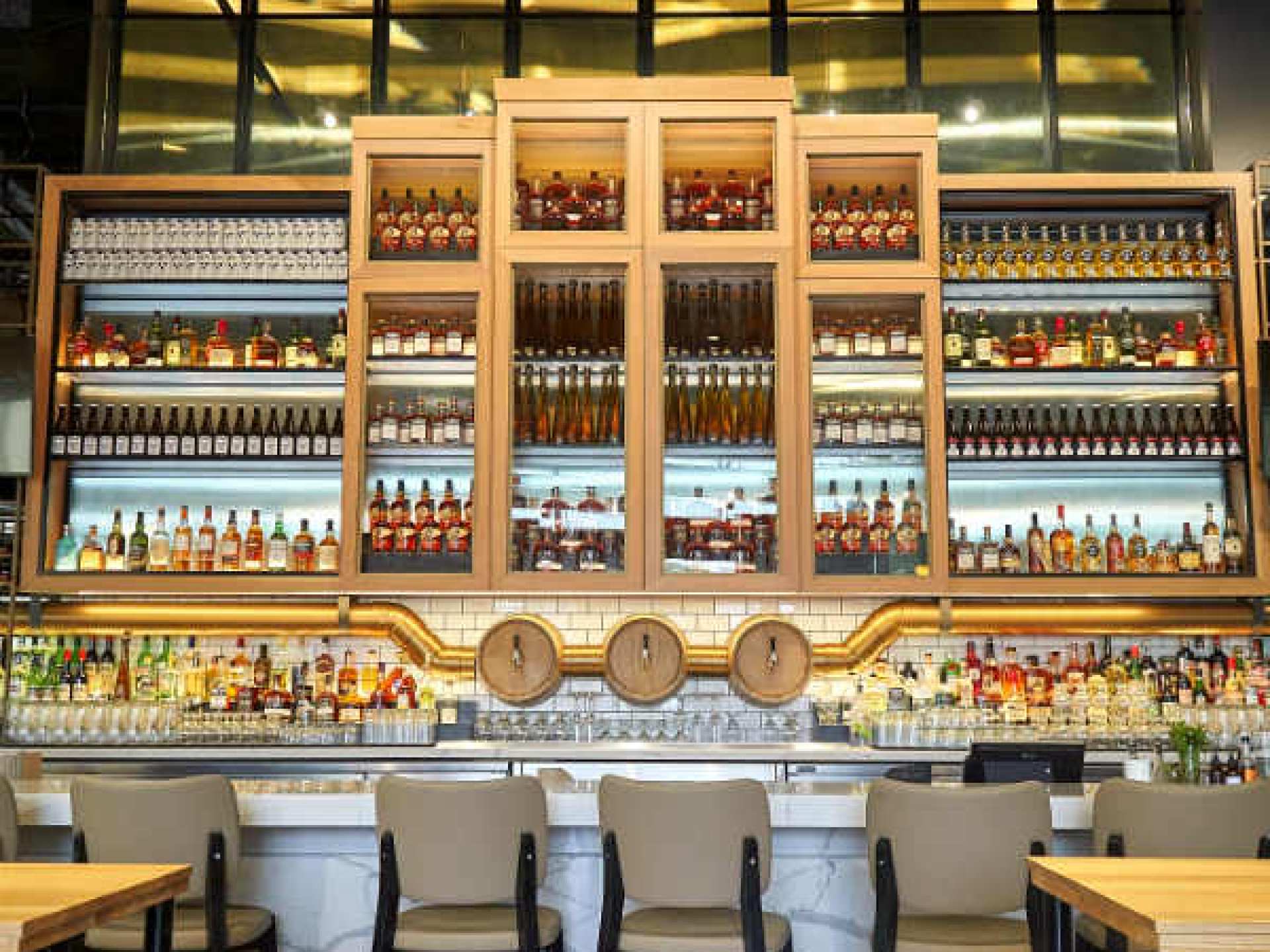Best breweries in Toronto | The bar at Northern Maverick Brewing