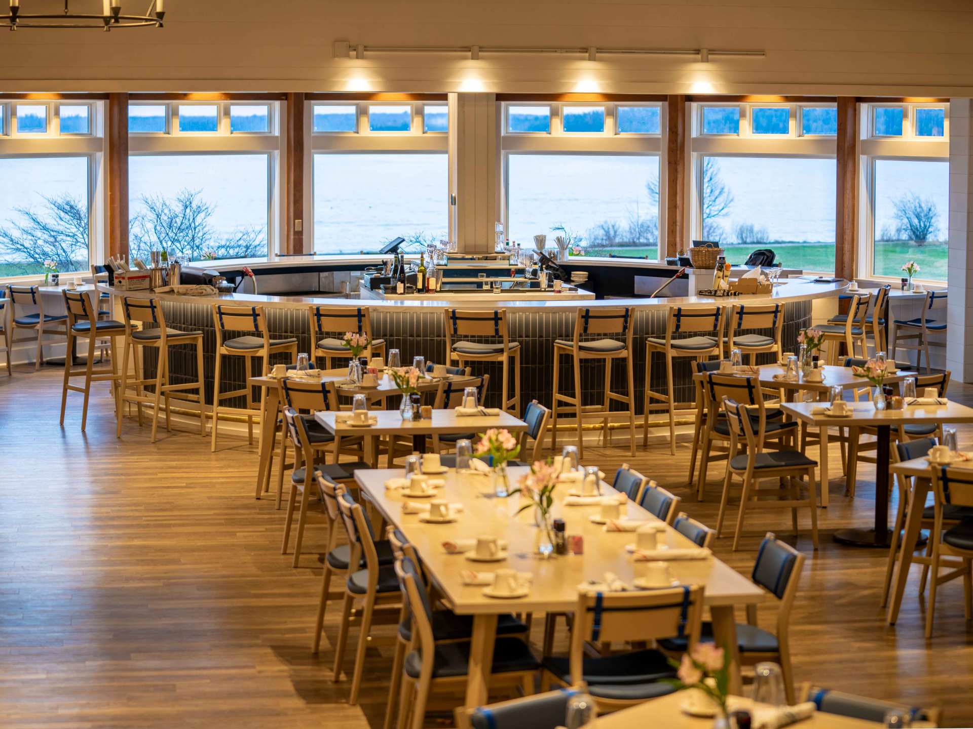 Mission Point resort | Round Island Kitchen in Mission Point resort on Mackinac Island Mission Point resort | Round Island Kitchen in Mission Point resort on Mackinac Island