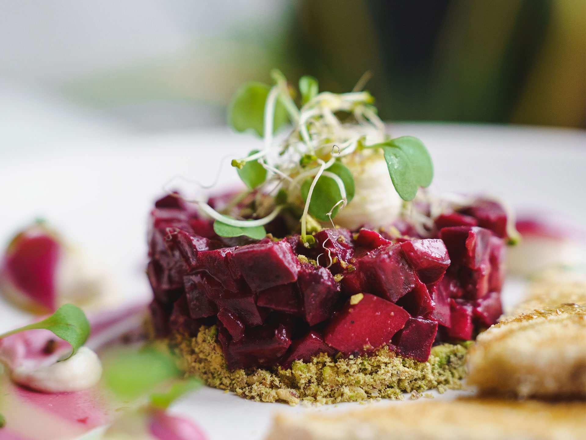 Best restaurants Toronto | Gia beet tartare