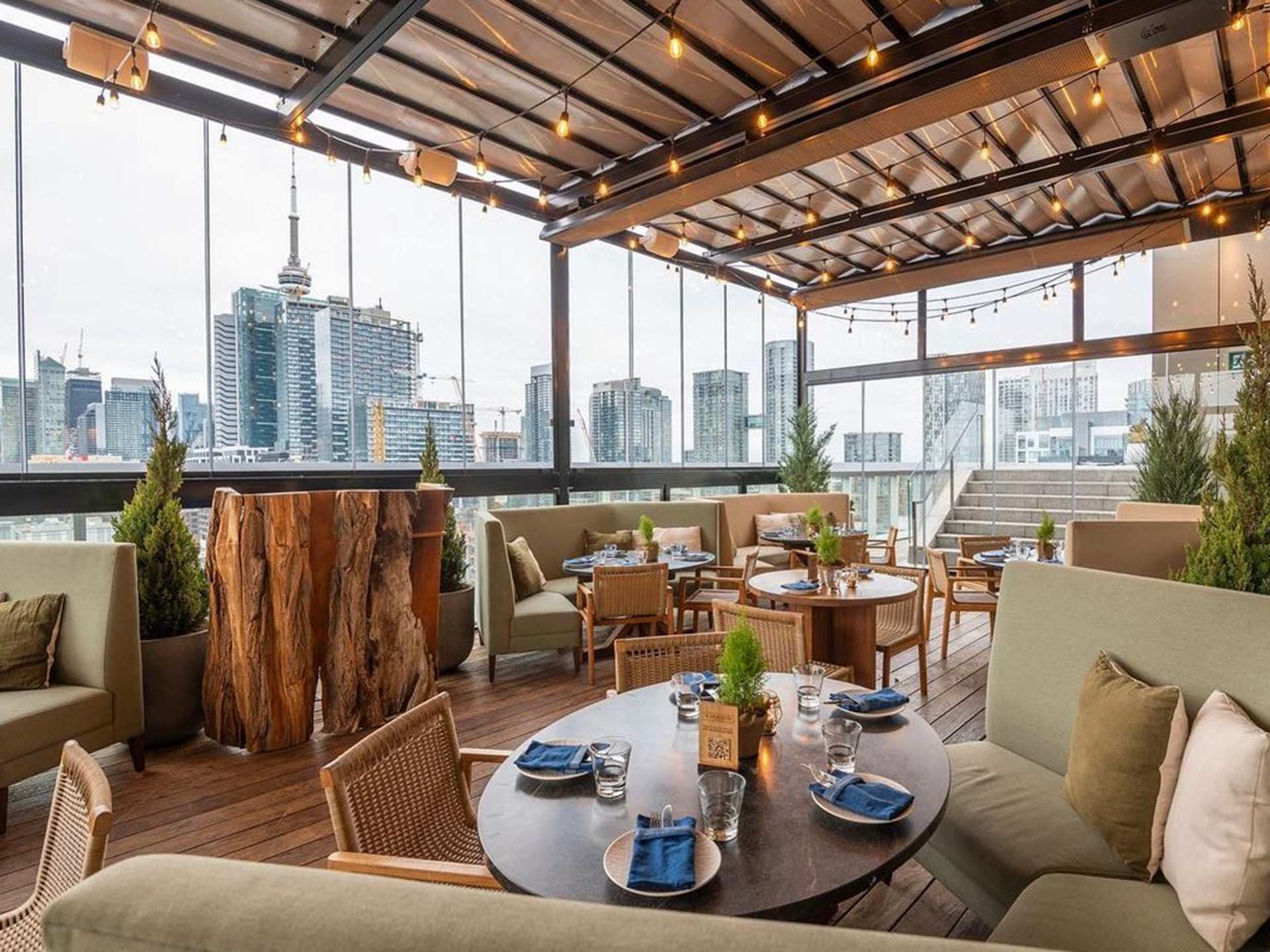 The best downtown Toronto restaurants | The sprawling cityscape beyond Harriet's Rooftop