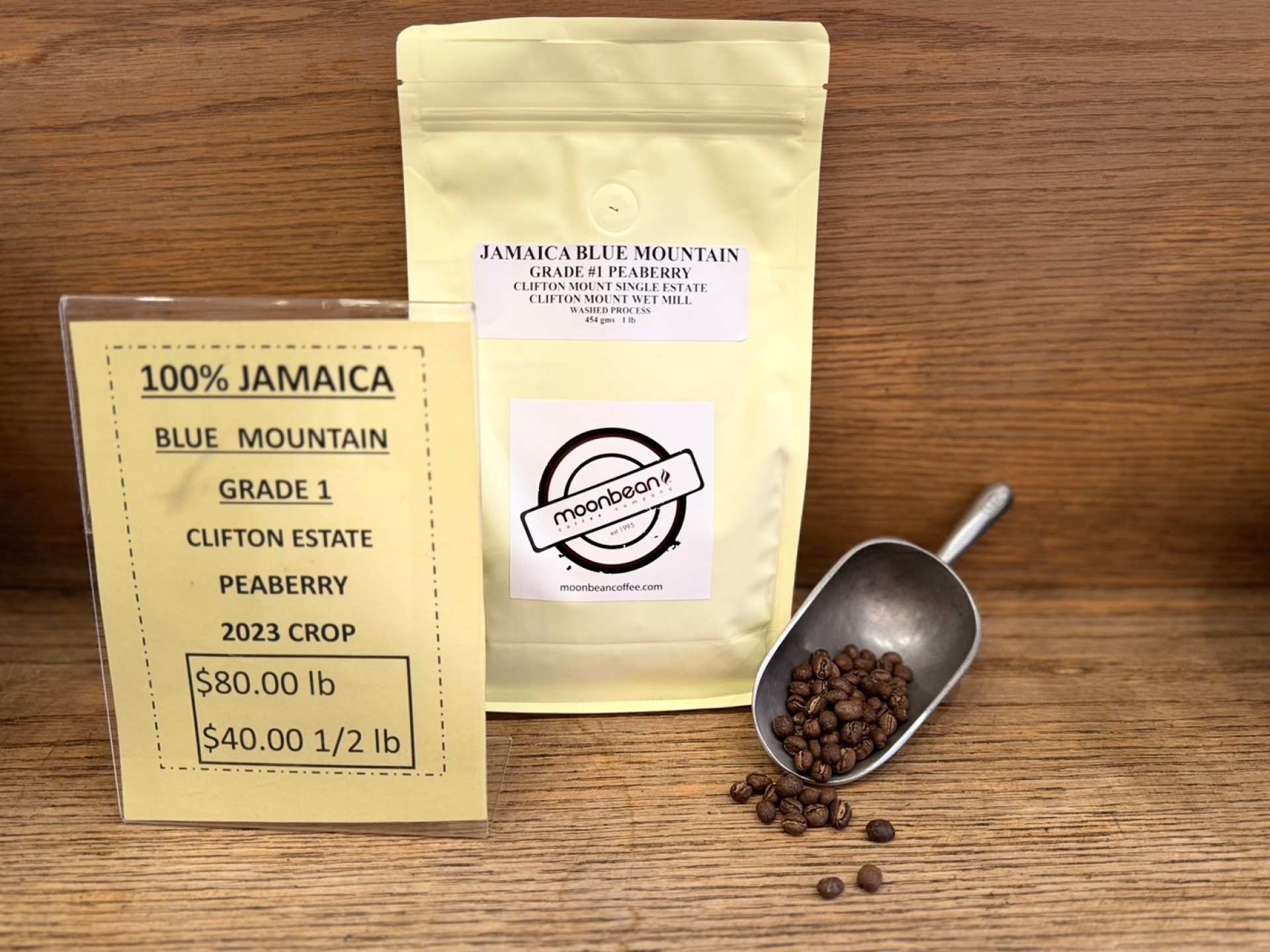 The best cafes in Toronto | Jamaican coffee at Moonbean Coffee