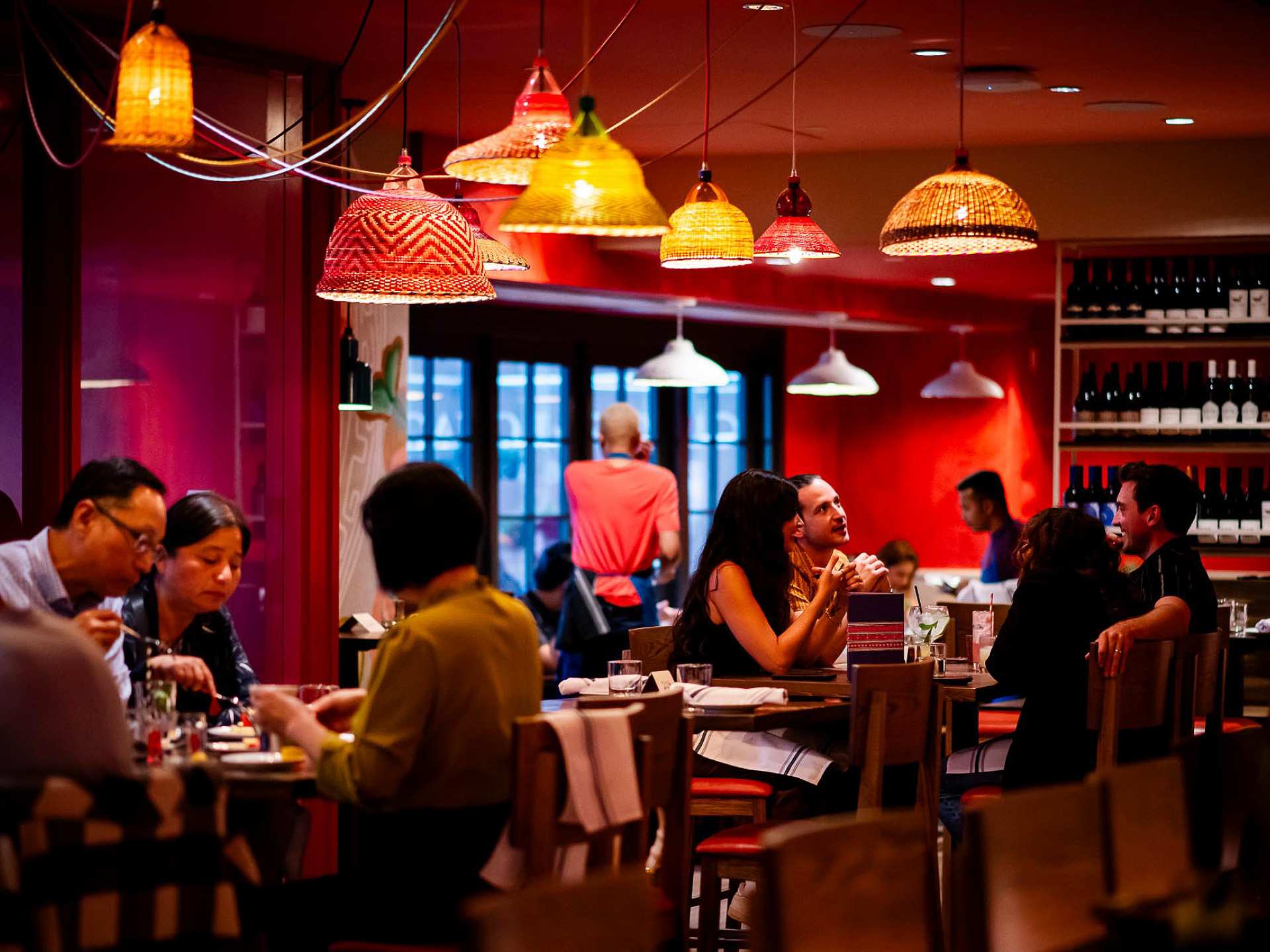Toronto Summerlicious restaurants | Guests dining at Ceci Bar