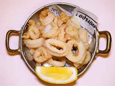 Best restaurants on Ossington | Bar Koukla calamari